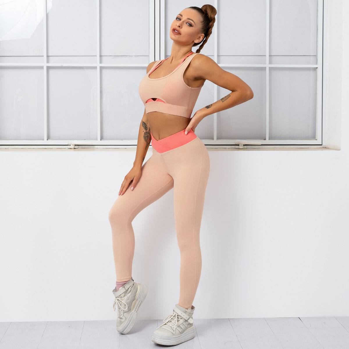 Дамски спортен комплект от 2 части ''Zenith''.